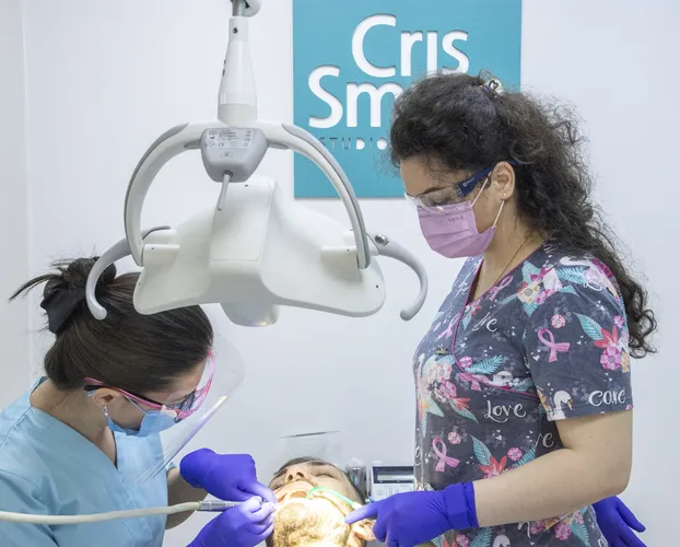 Tipuri de aparate dentare disponibile la Cris Smile