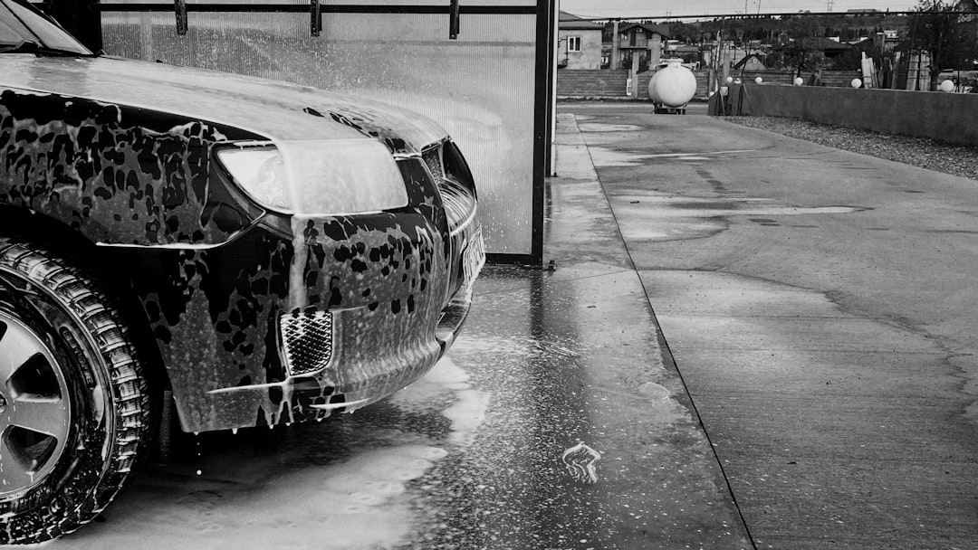 Photo wash car without scratches