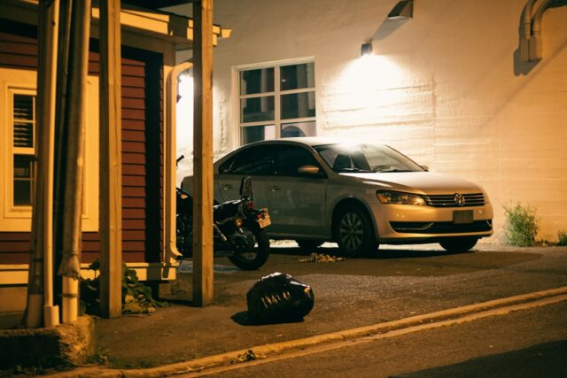 Photo car theft protection
