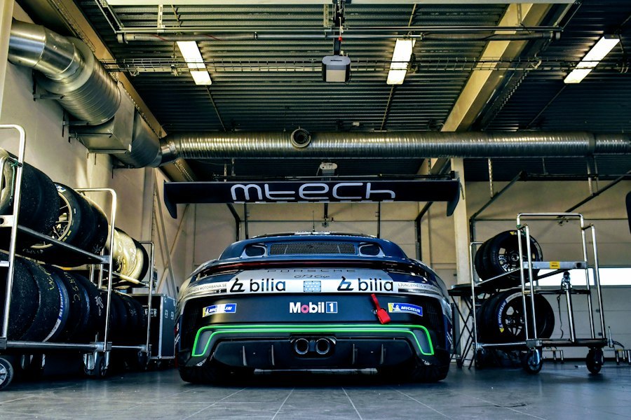 Photo downforce